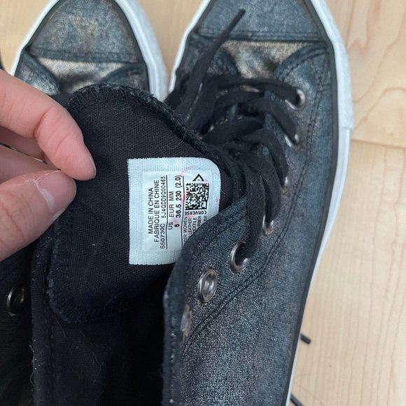 RARE Metallic Converse Size 6 Brand New - Picture 3 of 3